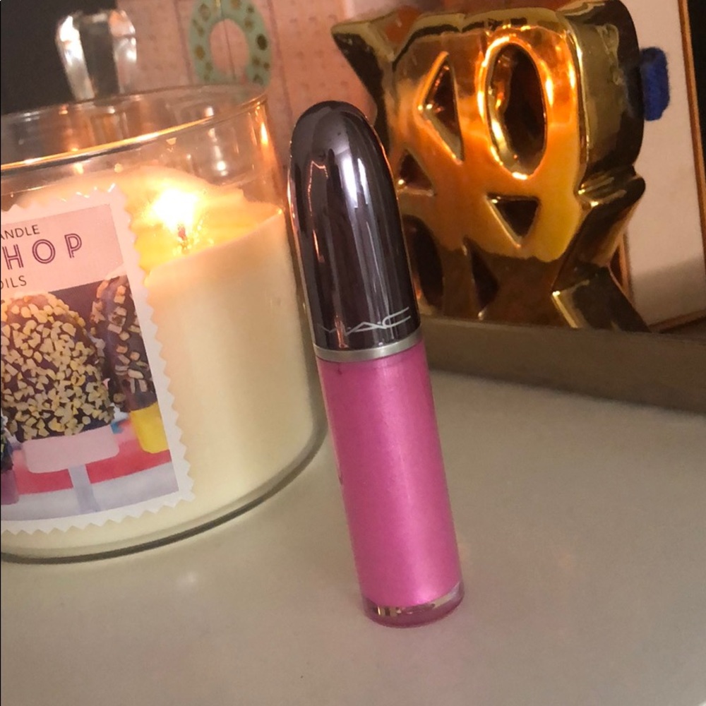 Mac SUGAR POPPY liquid lipstick